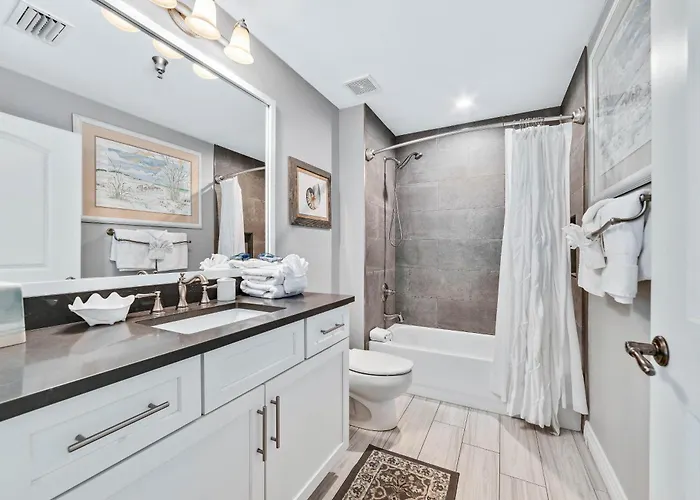 Colony Tower Unit 18c Holiday home